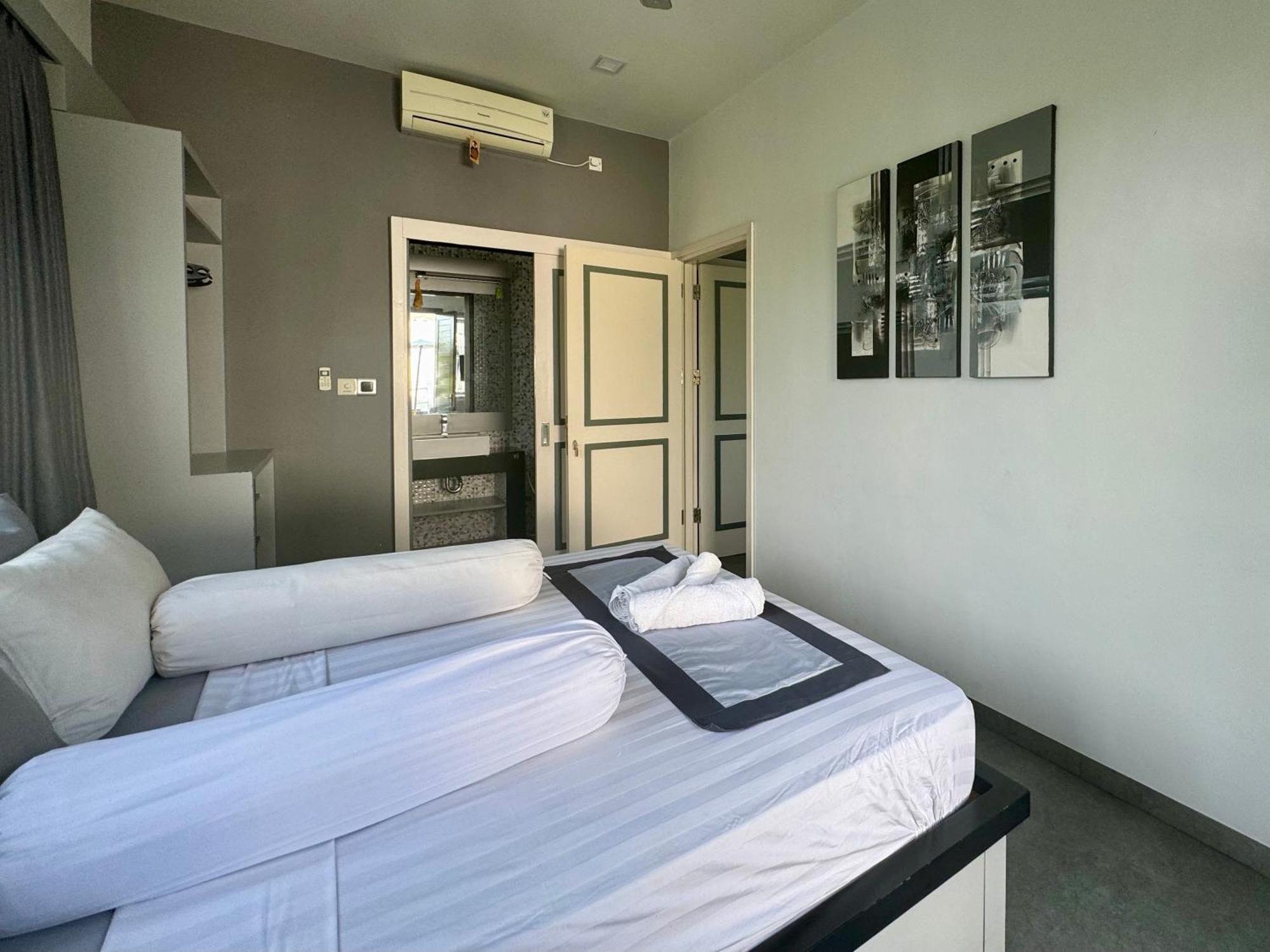 Villa Rumah Putih Abu Abu Senggigi Εξωτερικό φωτογραφία